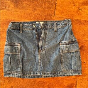 Abercrombie & Fitch Denim Cargo Mini Skirt